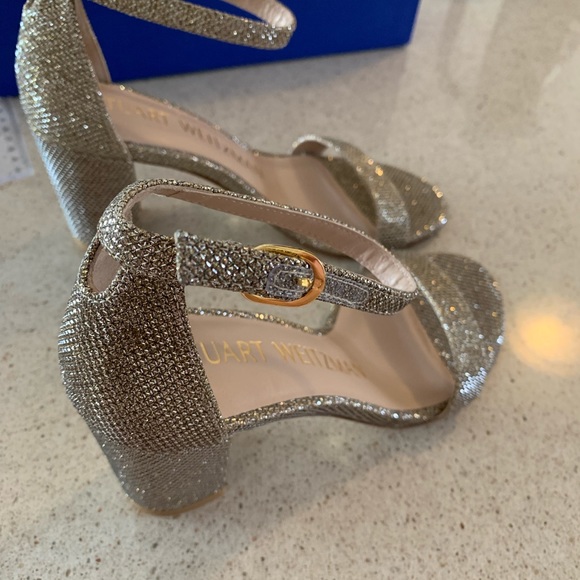 Stuart Weitzman Nearly Nude Strap Sandal - Picture 2 of 8